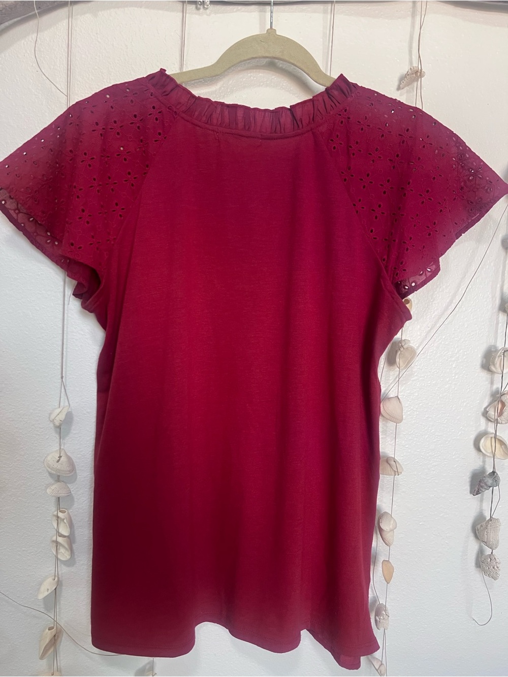 Notations Burgundy Eyelet Flutter Sleeve Tie Neck Blouse Size L - Picture 6 of 6